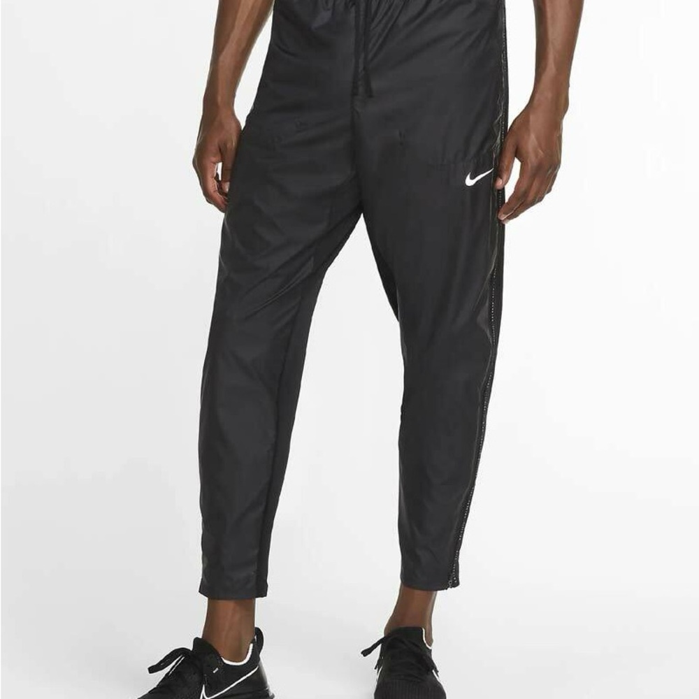 Nike Men's Black Joggers